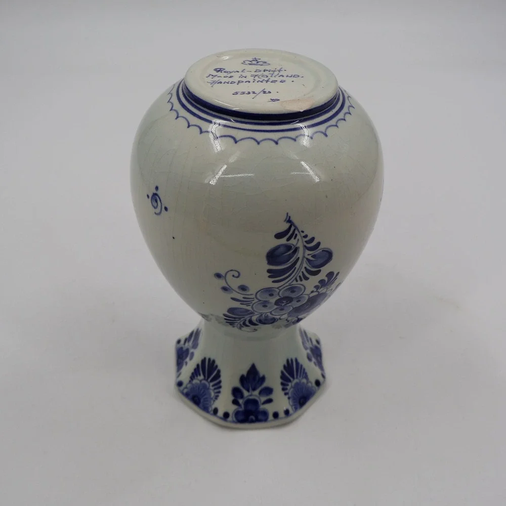 Royal Delft Floral Vase Unisex OS Blue White Hand Painted Holland 5532/23